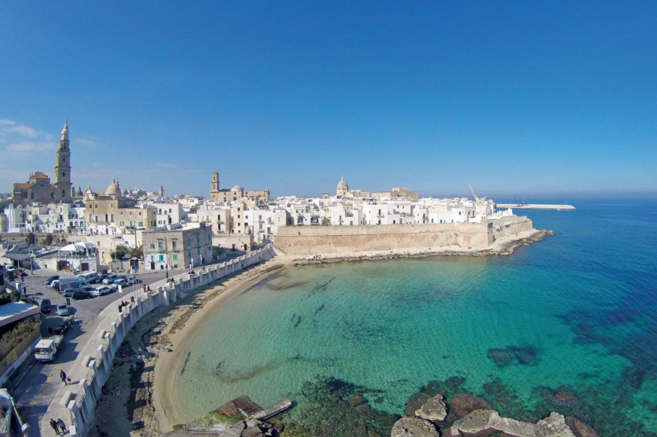 Gallery Art - Sea View Monopoli Exterior photo